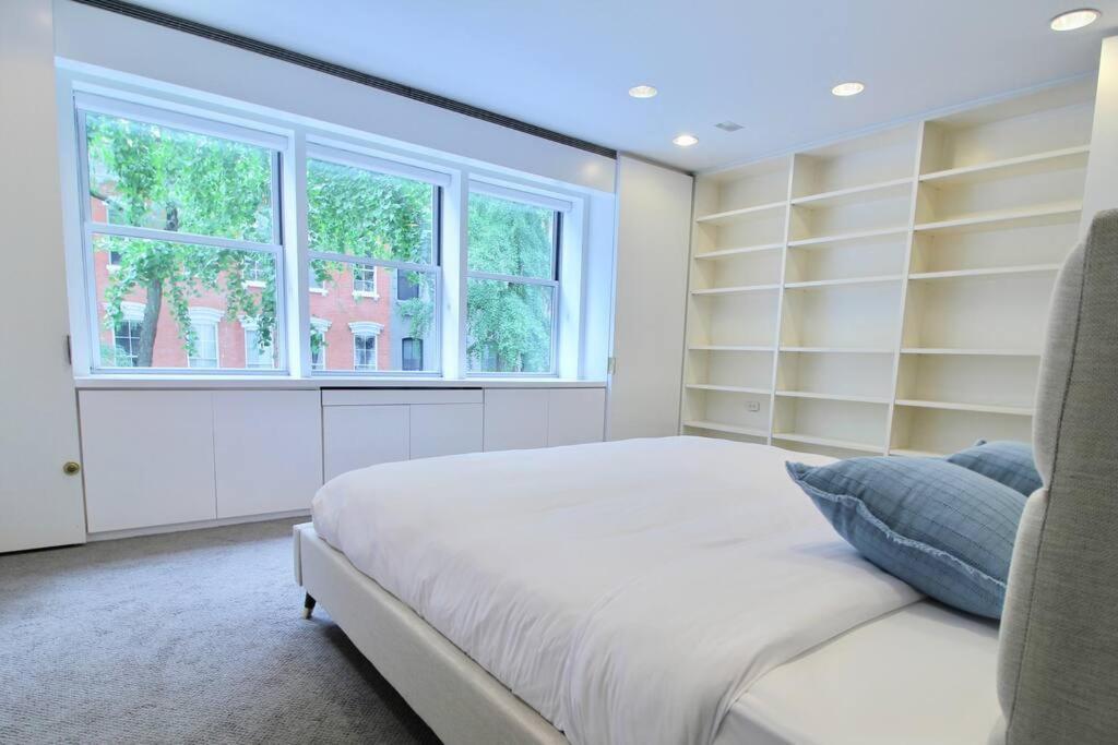 Private Townhome Near Un Ferienhaus